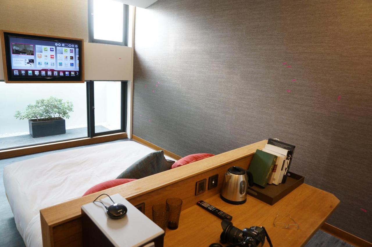 Eg Hostel Nantou Exterior photo